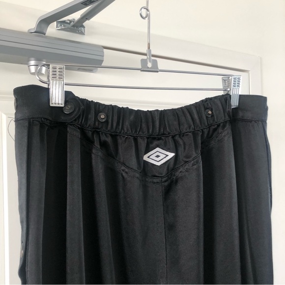 Umbro track pants - Picture 8 of 9